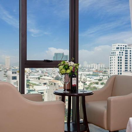 Golden Line Hotel Danang Bagian luar foto