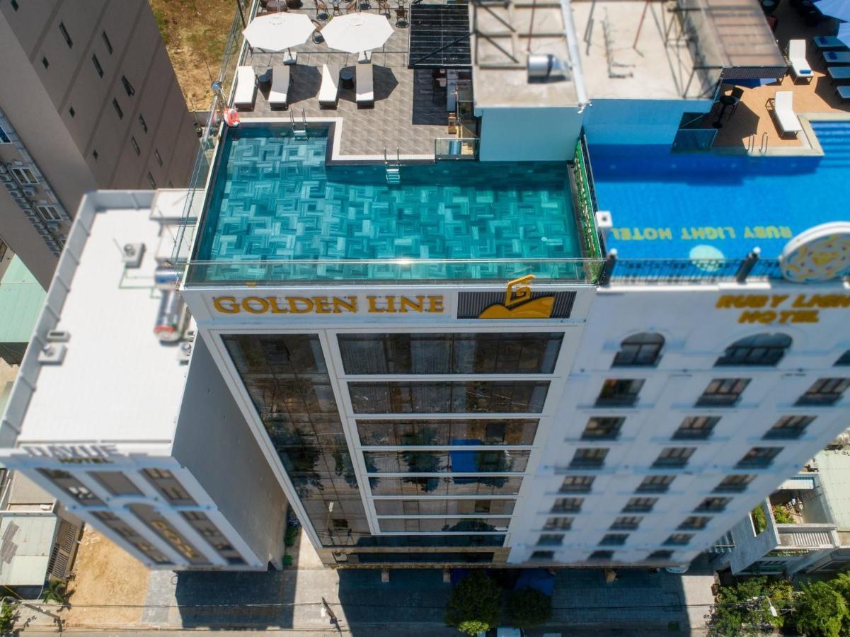 Golden Line Hotel Danang Bagian luar foto